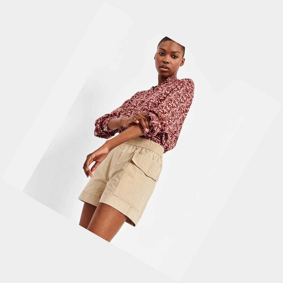 Beige Women's Aigle Bermuda Shorts | REOC-19382