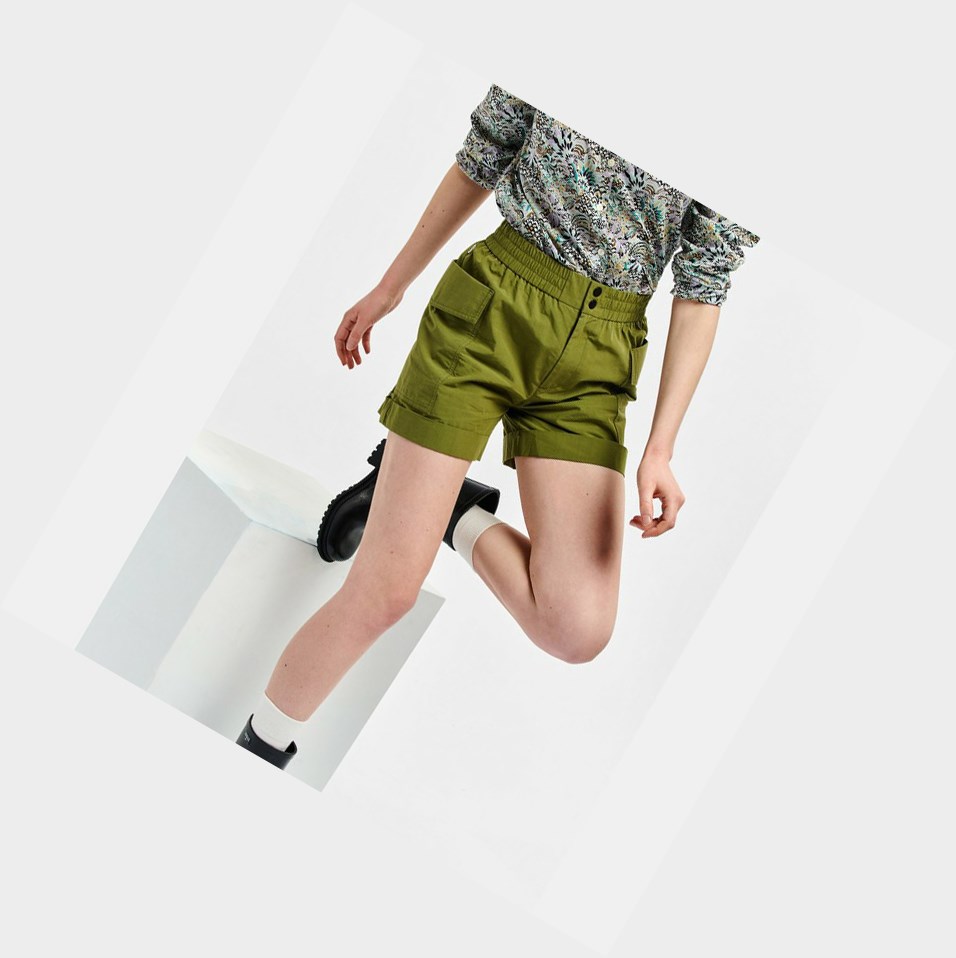 Green Women's Aigle Bermuda Shorts | CNHX-18435