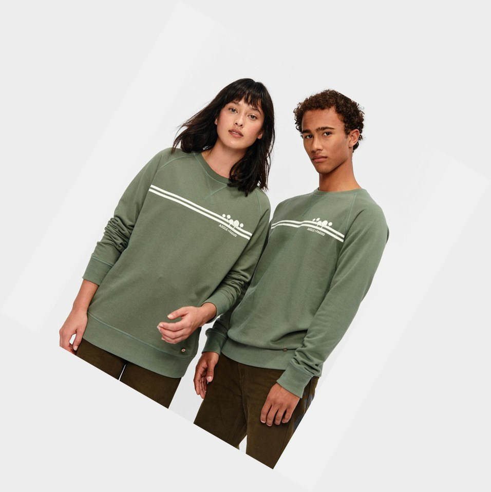 Olive Men's Aigle Crew Neck Sweatshirts | OYWU-90486